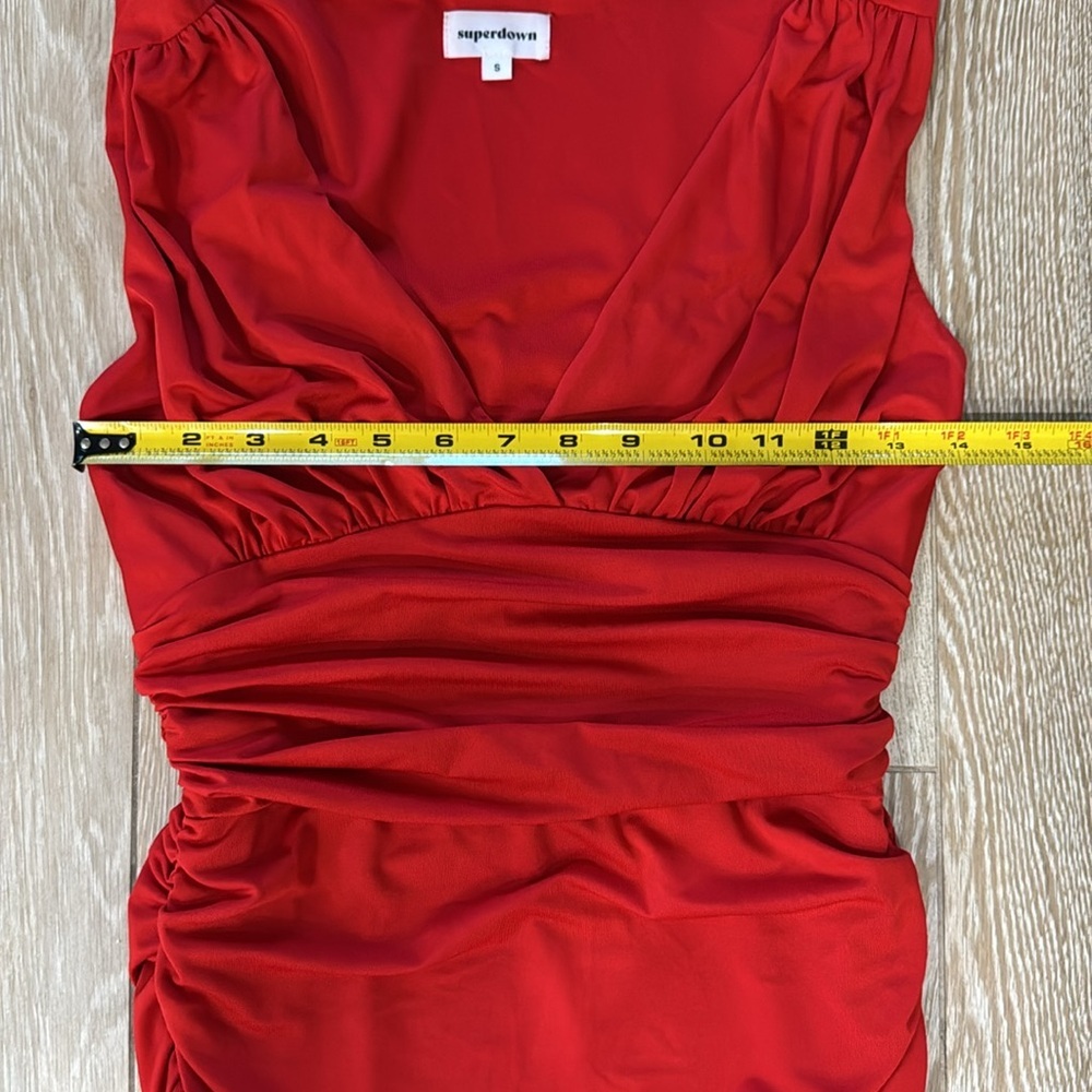 Superdown Farrah Red Ruched V-Neck Sleeveless Dress S - Picture 12 of 13